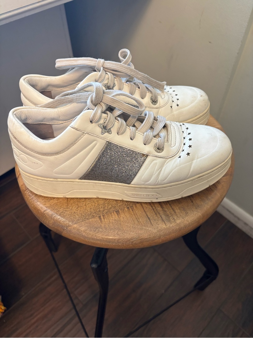 Jimmy Choo Hawaii sneakers white leather  silver glitter star Designer 40 $600